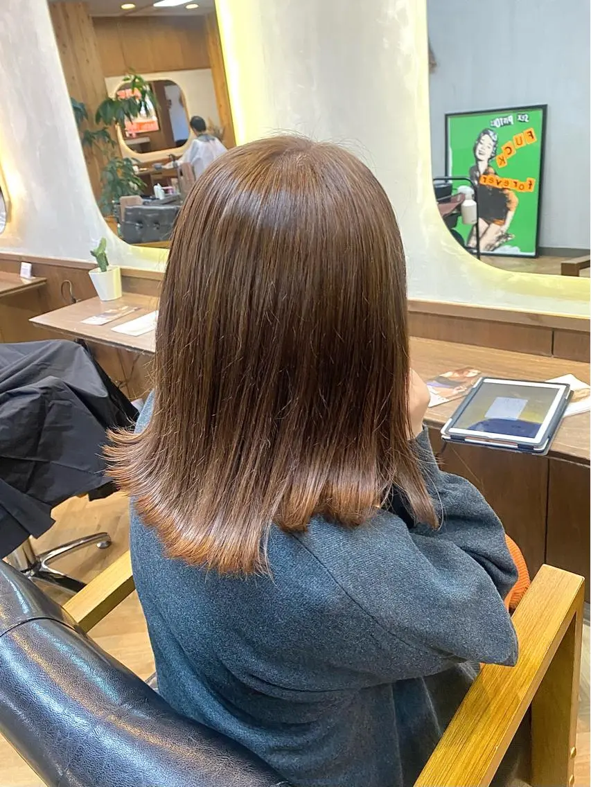 ミディアム カラー パーマ ヘアアレンジ ベージュカラー ブリーチ ミルクティーベージュ ブリーチなしカラー カット ヘアカラー トリートメント ハル🌸柔色/ ブリーチなし/艶髪のヘアスタイル