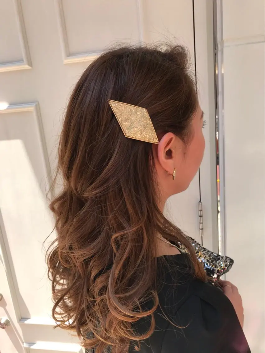 セミロング ヘアアレンジ Blanco Color&Careのヘアスタイル
