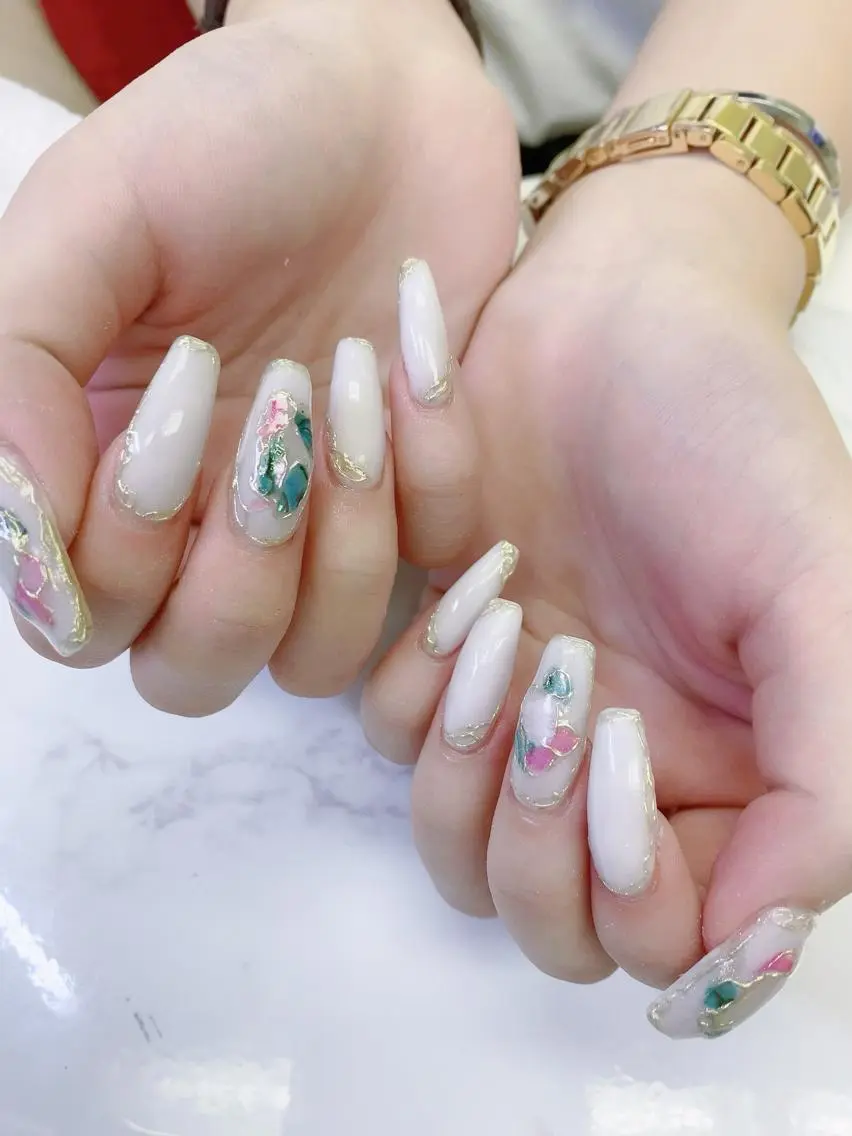 セミロング JNA認定講師🌸 RIEのネイルデザイン
