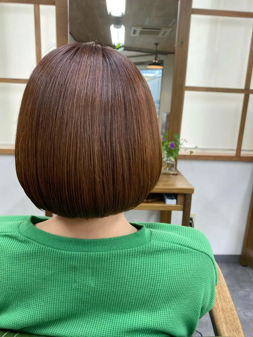 ショート オレンジブラウン ボブ カット ヘアカラー トリートメント 永沼 真依のヘアスタイル