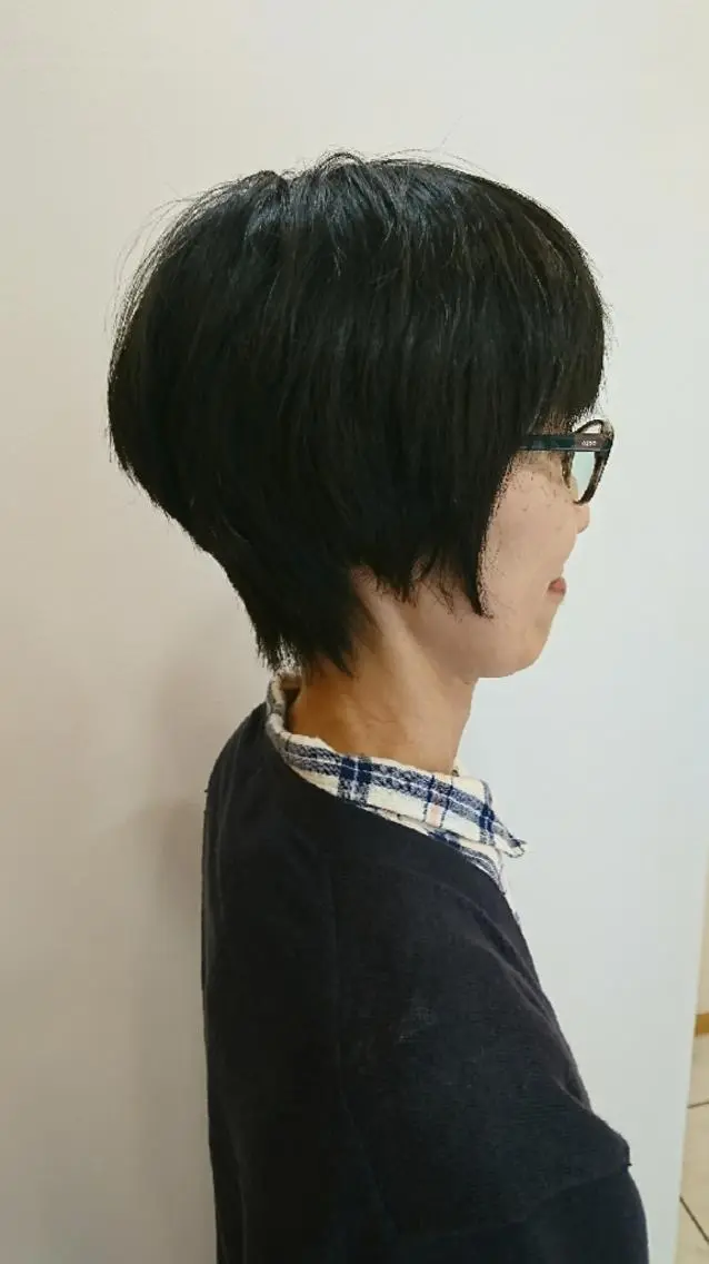 ショート 齋藤 愛美のヘアスタイル