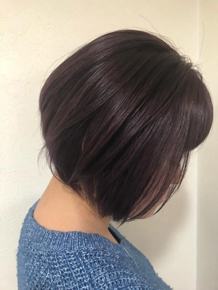 ショート カラー 工藤 綾華のヘアスタイル