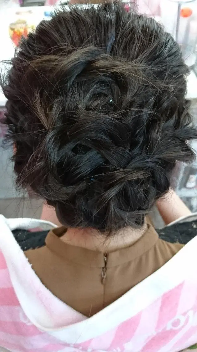 ヘアアレンジ ロング 工藤 マユナのヘアスタイル