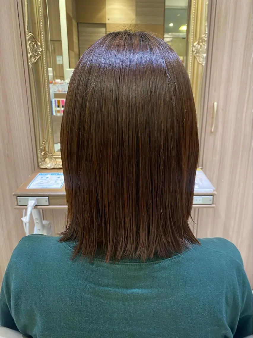 ミディアム パーマ 古川 琴美のヘアスタイル