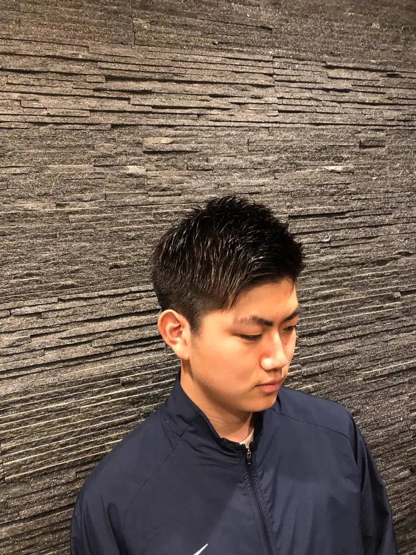 ショート メンズ 中原 滉太のヘアスタイル