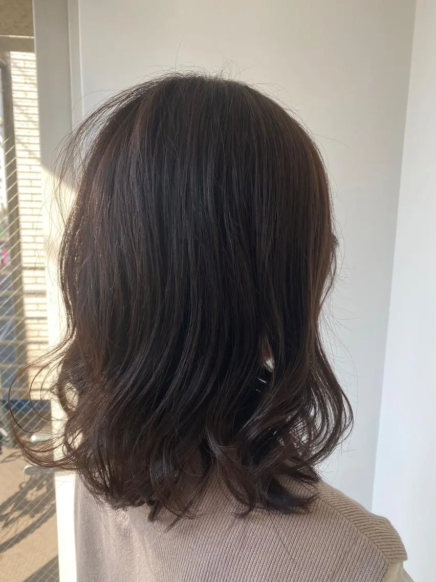 セミロング カラー セミロングパーマ ブリーチ 縮毛矯正 パーマモデル募集中 渥美翔人のヘアスタイル