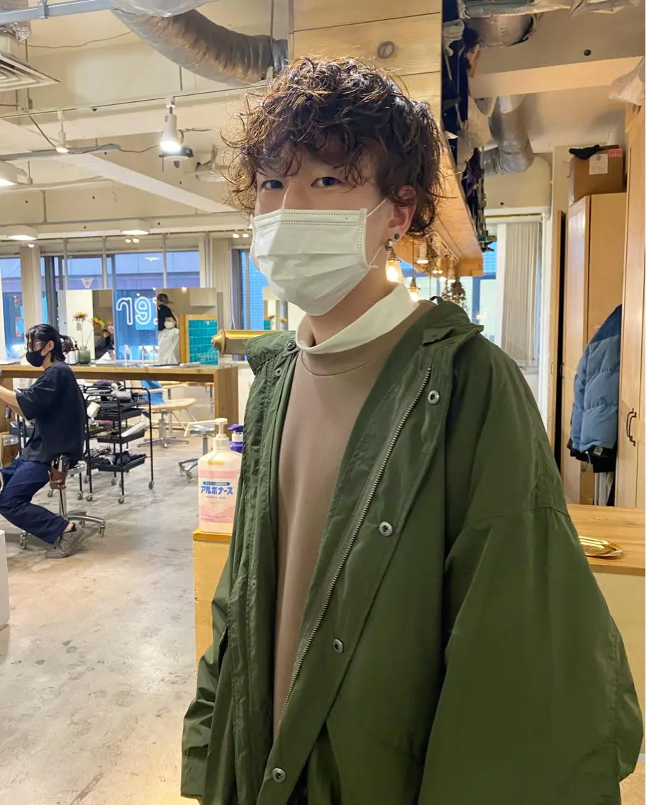 ショート パーマ メンズ メンズパーマ スパイラルパーマ カット パーマ トリートメント パーマ美容師 hanaのヘアスタイル