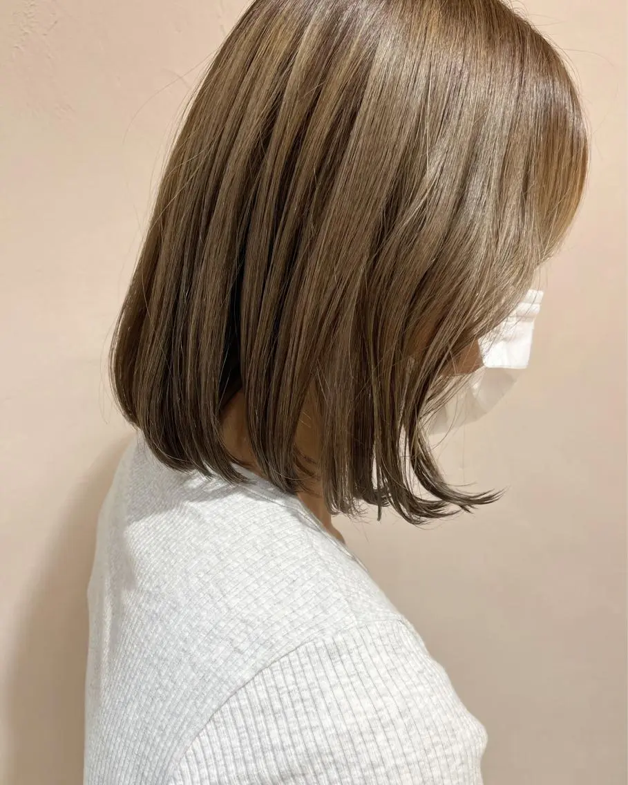 カラー ベージュカラー 高石 未唯のヘアスタイル