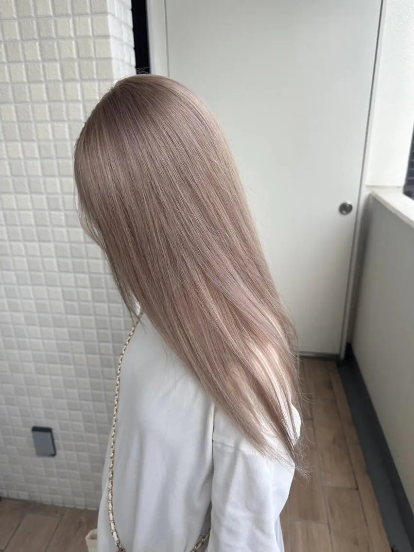 ロング カラー ブリーチ ダブルカラー ✨【公式】 juhl.横浜✨のヘアスタイル