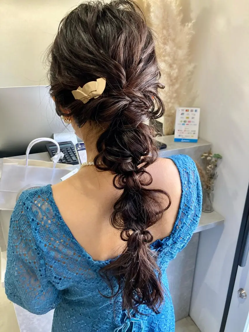 ヘアアレンジ ヘアセット Larry🌼中下 美香のヘアスタイル