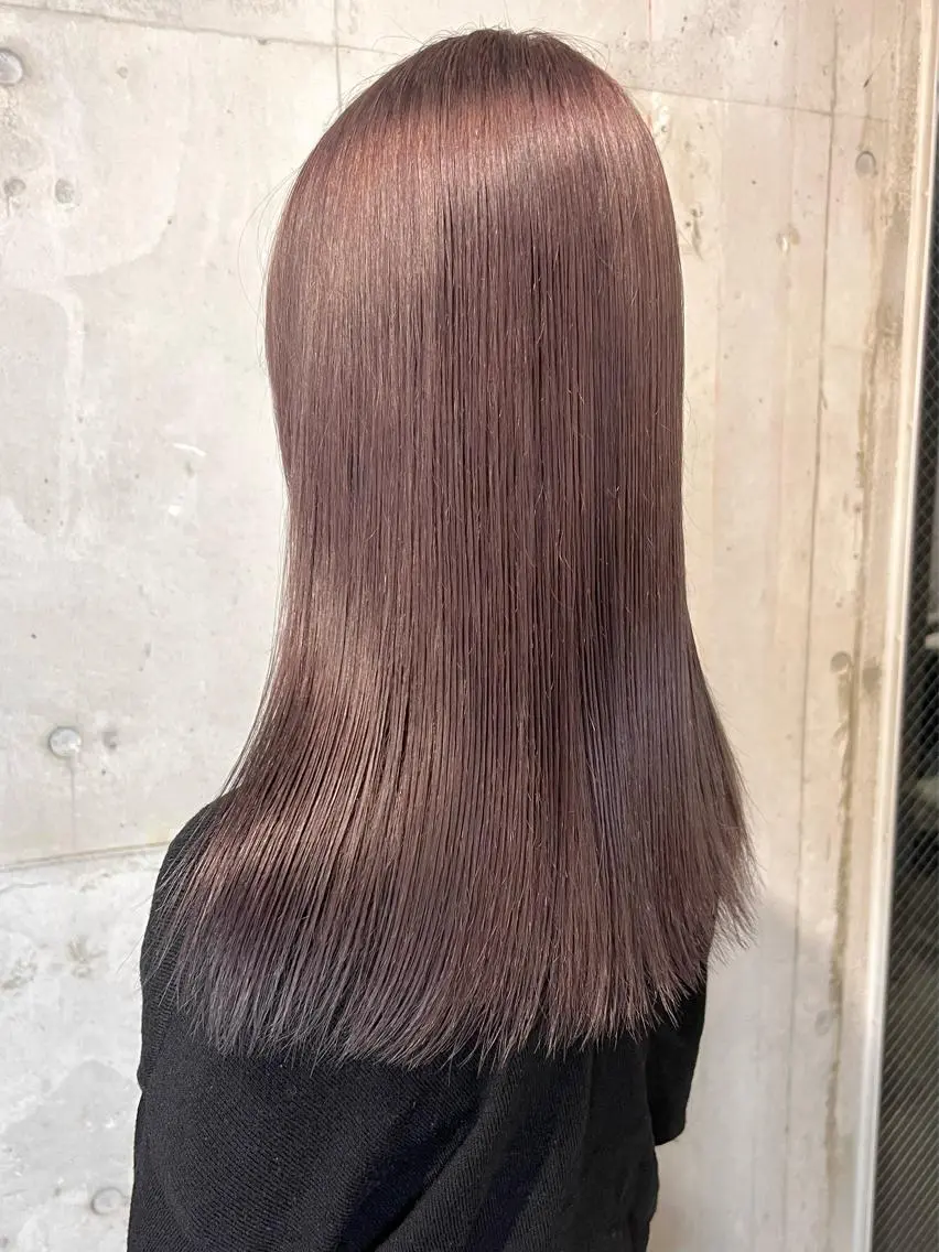 ロング カラー ヘアアレンジ ラベンダーカラー ヘアカラー トリートメント lani ブリーチ /ダブルカラーのヘアスタイル