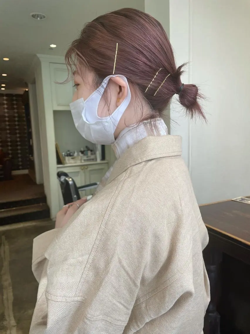 カラー ヘアアレンジ 大人girly🛋️ 🤍yukakoのヘアスタイル