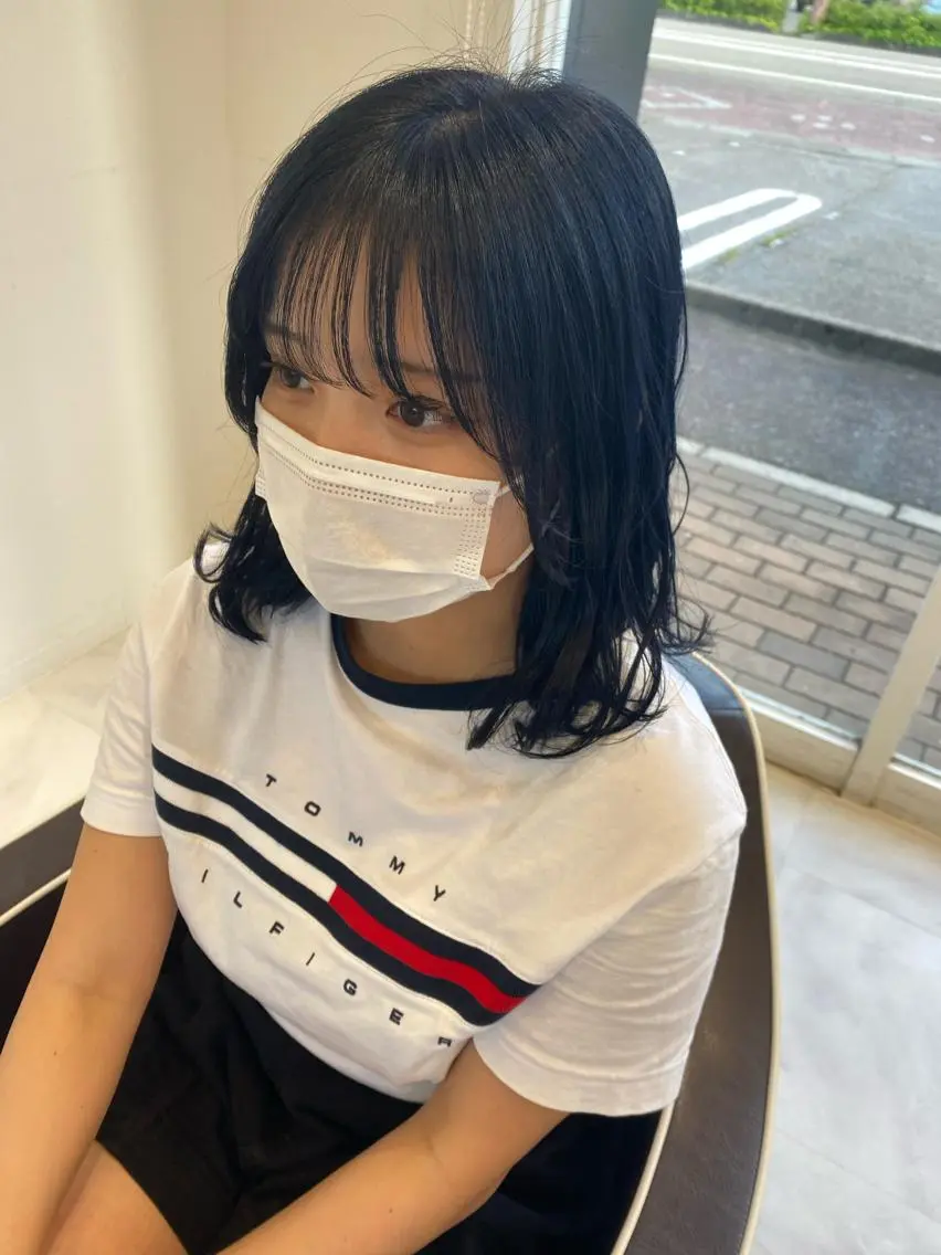 ミディアム ALLY/ あゆみのヘアスタイル