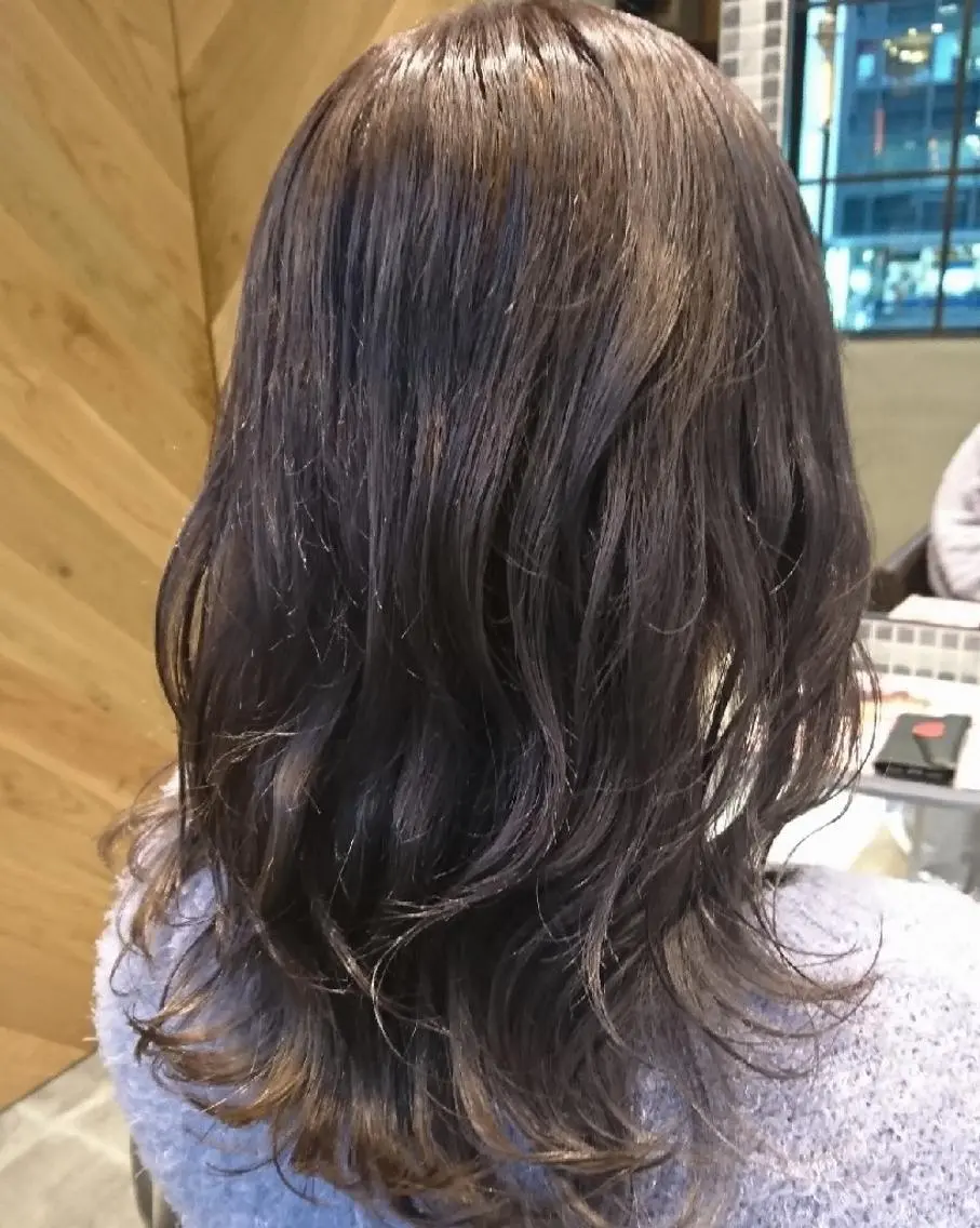 ミディアム カラー カット ヘアカラー トリートメント センター南 SEIJIのヘアスタイル