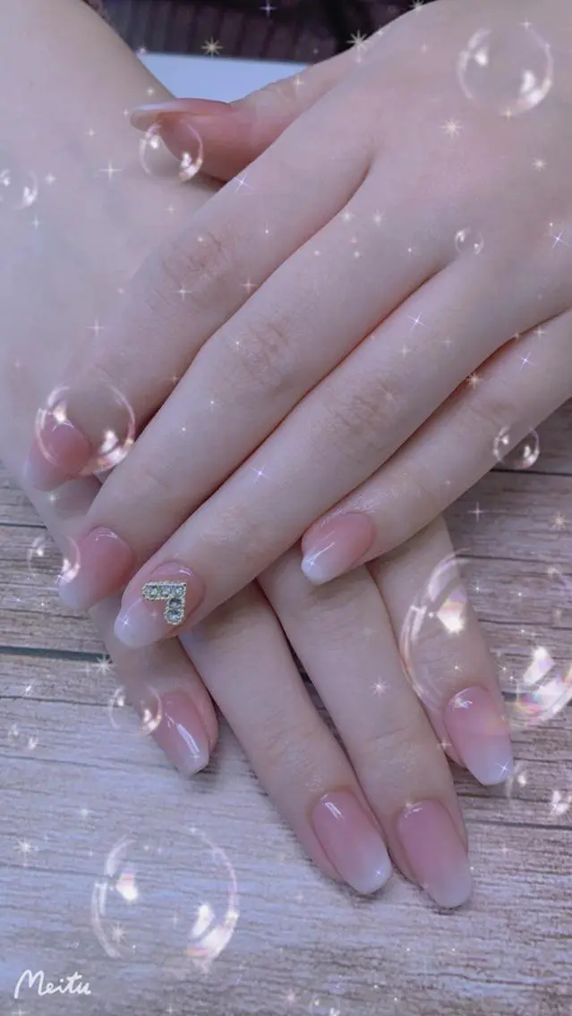 ネイル ハンドネイル ハンドケア 🦋ネイルサロン ブラン🌈ゆりのネイルデザイン