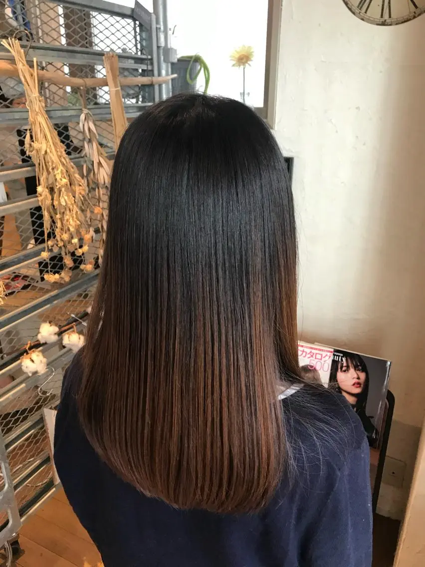 ロング トリートメント 青木 啓輔のヘアスタイル