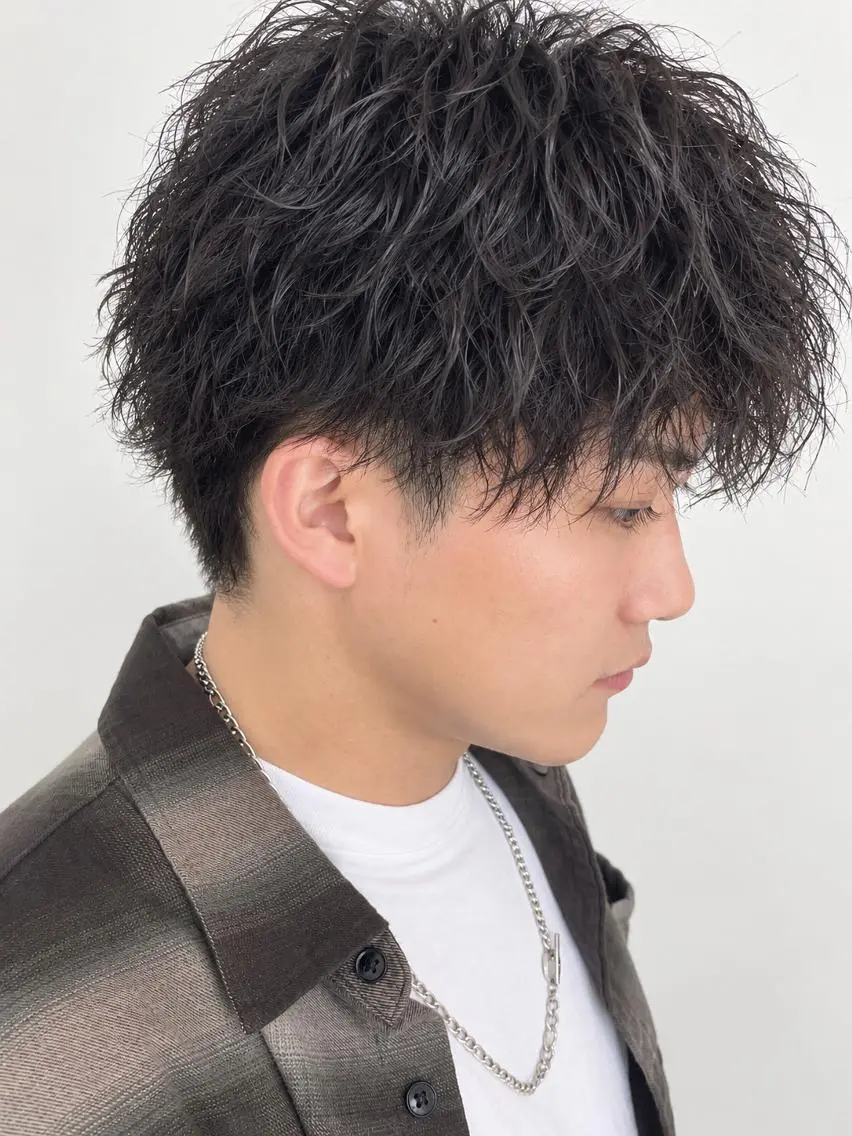 ショート パーマ メンズ メンズパーマ メンズショート メンズツイストパーマ 髪質改善 ショートヘア カット パーマ トリートメント 伊勢崎/nap hair 栗原大輔のヘアスタイル