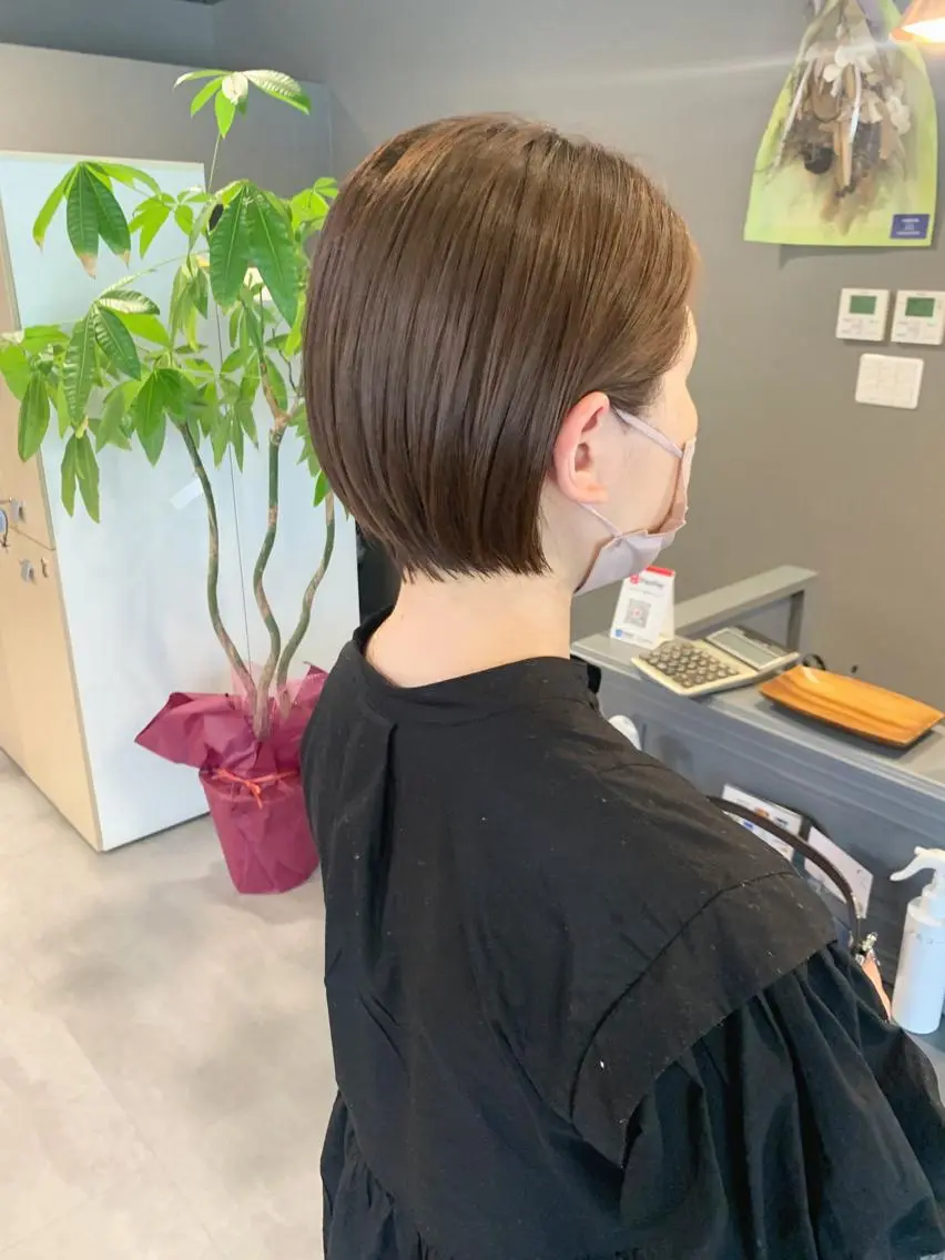 ショート カラー 丸みショート ショートヘア ＳＨＵ ＮＴＡのヘアスタイル