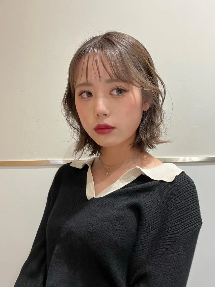 ミディアム カラー ベージュカラー 透明感カラー グレージュ ボブ カット ヘアカラー トリートメント レイヤー専門家 ダブルカラー修のヘアスタイル