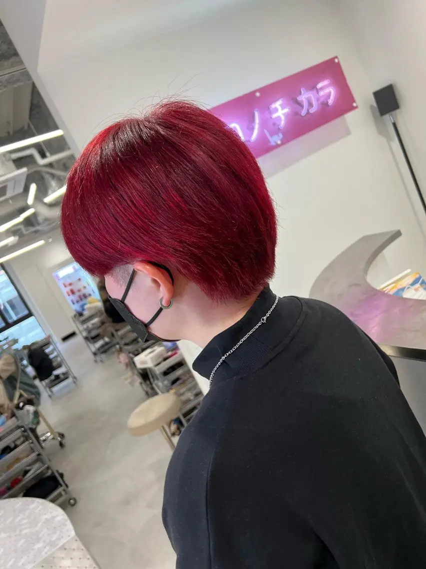 ショート ハイトーン特化サロン 💎MOCA💎のヘアスタイル