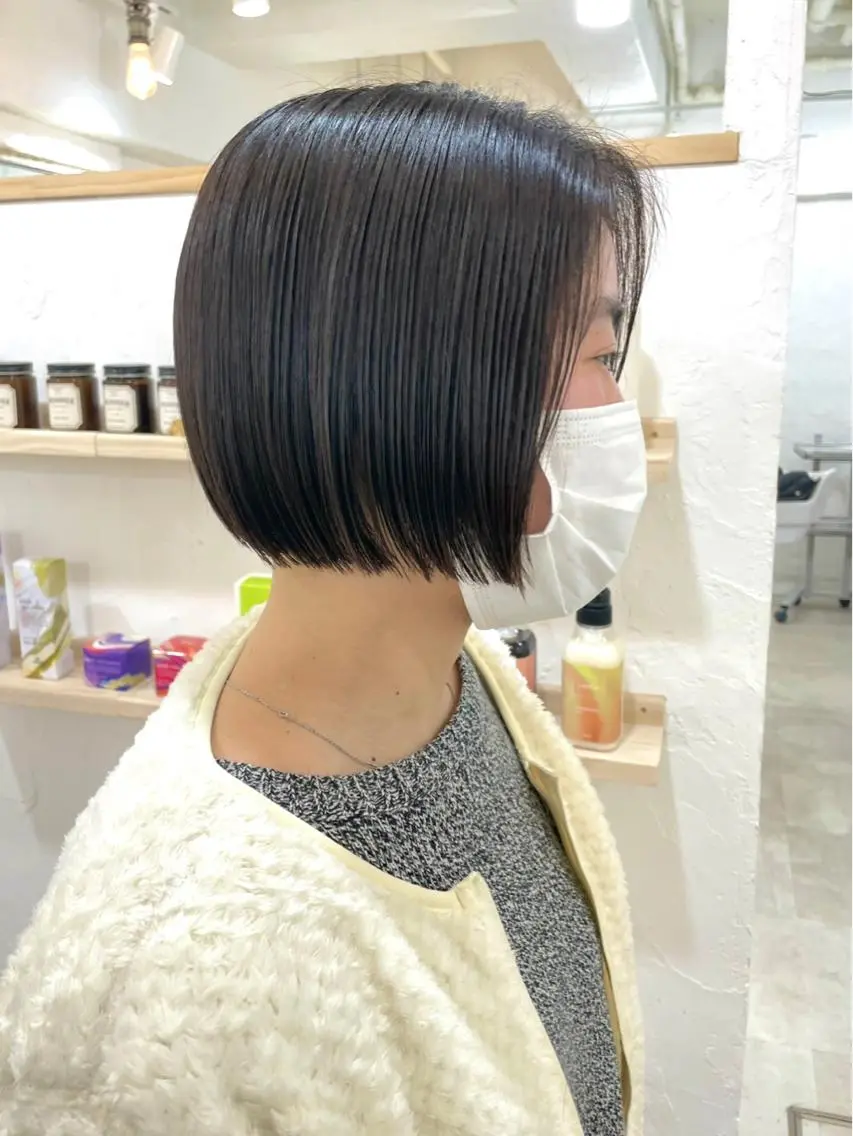 ショート 切りっぱなしボブ ボブ ショートヘア ウルフカット カット 縮毛矯正 トリートメント 髪質改善 縮毛矯正/ レイヤー/銀座/本木のヘアスタイル