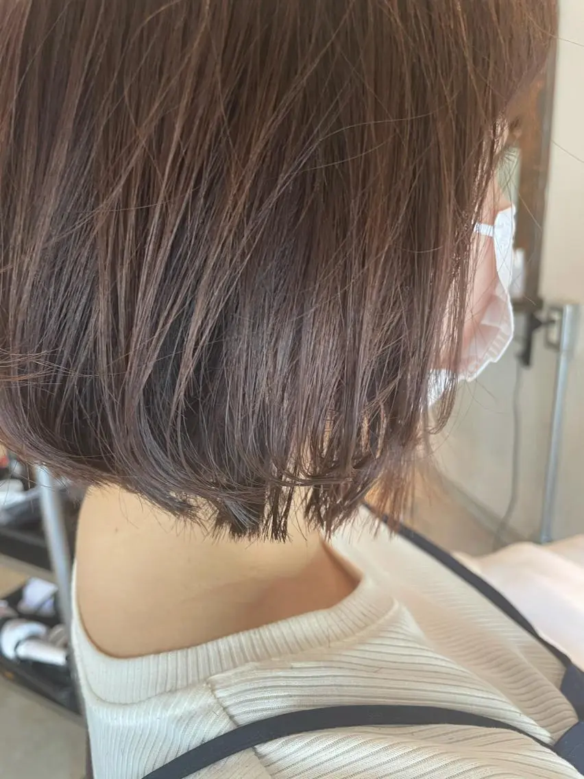 ショート カラー ベージュカラー 透明感カラー ヘアカラー トリートメント 鎌田 愛のヘアスタイル