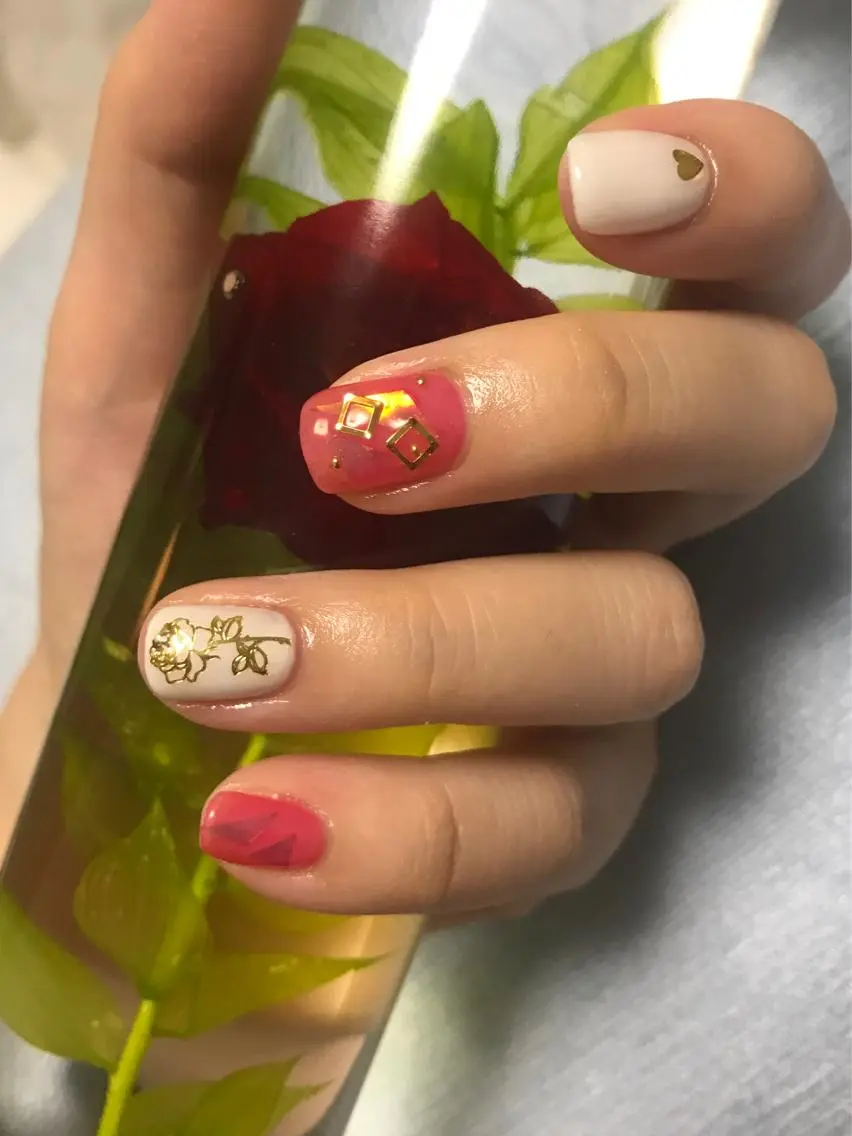 ネイル 佐藤 ゆうのネイルデザイン