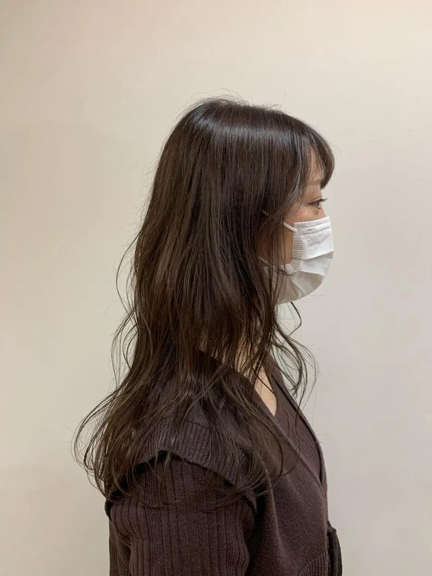 ロング カラー 鈴木 まりやのヘアスタイル