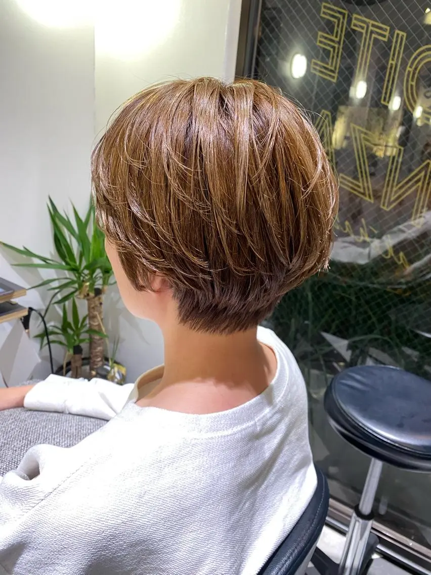 ショート APHRODITE 升田 潤のヘアスタイル