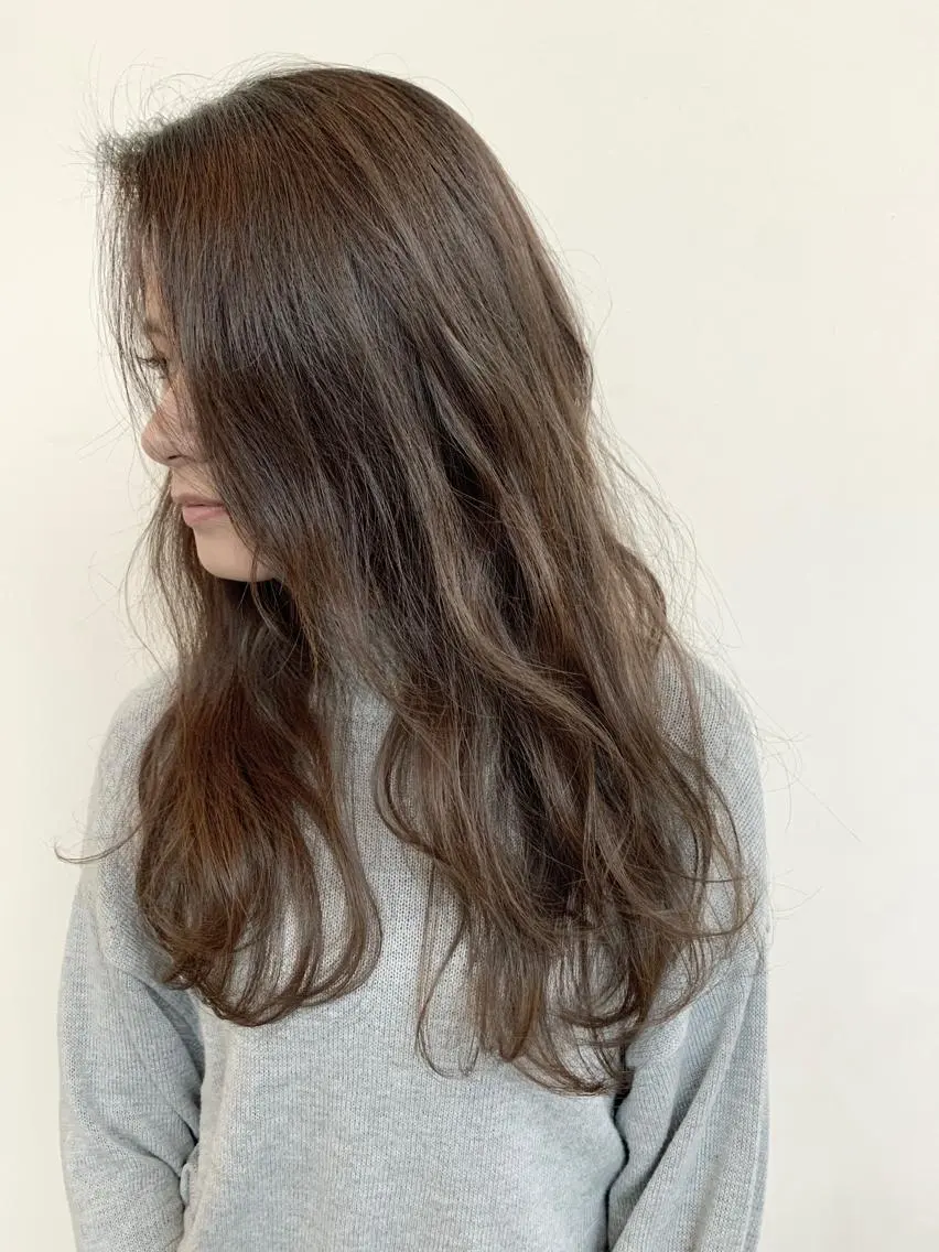 ロング カラー ベージュカラー Beach 代表 KENTAのヘアスタイル