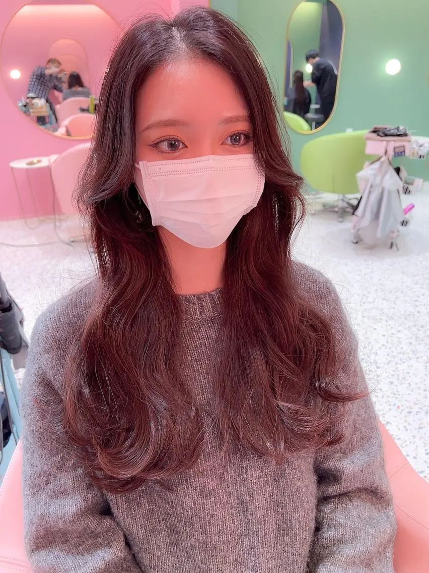 セミロング カット ヘアカラー MIRIM栄 野田航生のヘアスタイル