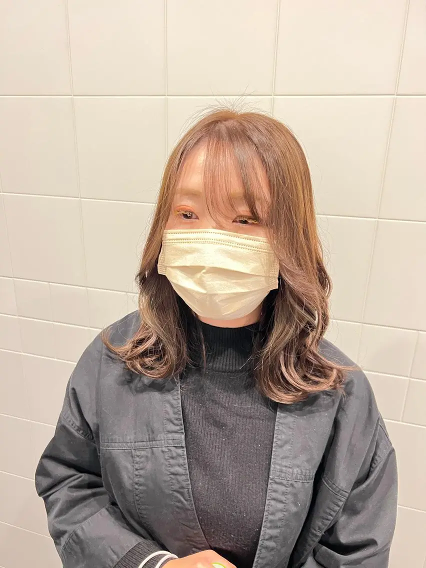 ミディアム カラー ベージュカラー オリーブベージュ honen RUKAのヘアスタイル