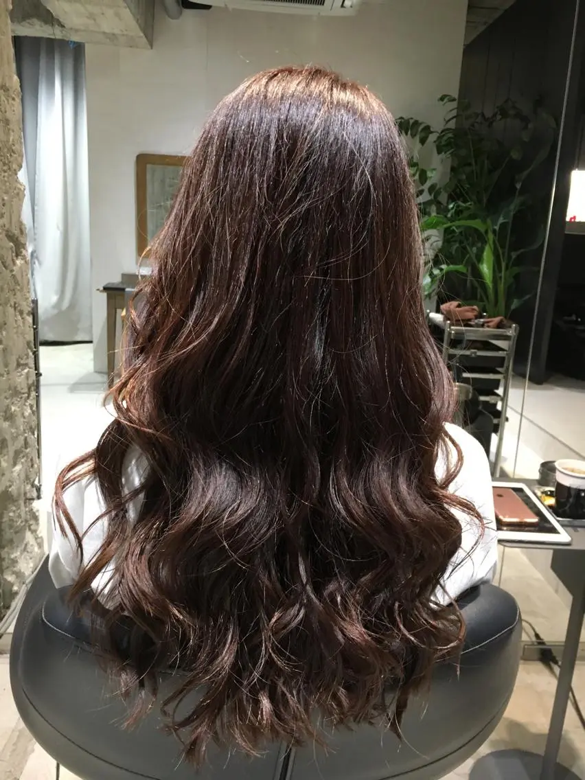ロング カラー ベージュカラー コーラルベージュ ピンクカラー カット ヘアカラー トリートメント 髪質改善ULTOWA ✨松井　美幸のヘアスタイル