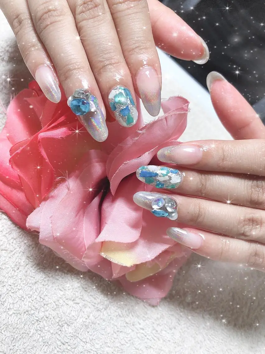 ミディアム ネイル ジェルネイル 《LB》ラブリエ Nail&eyeのマツエク・マツパデザイン