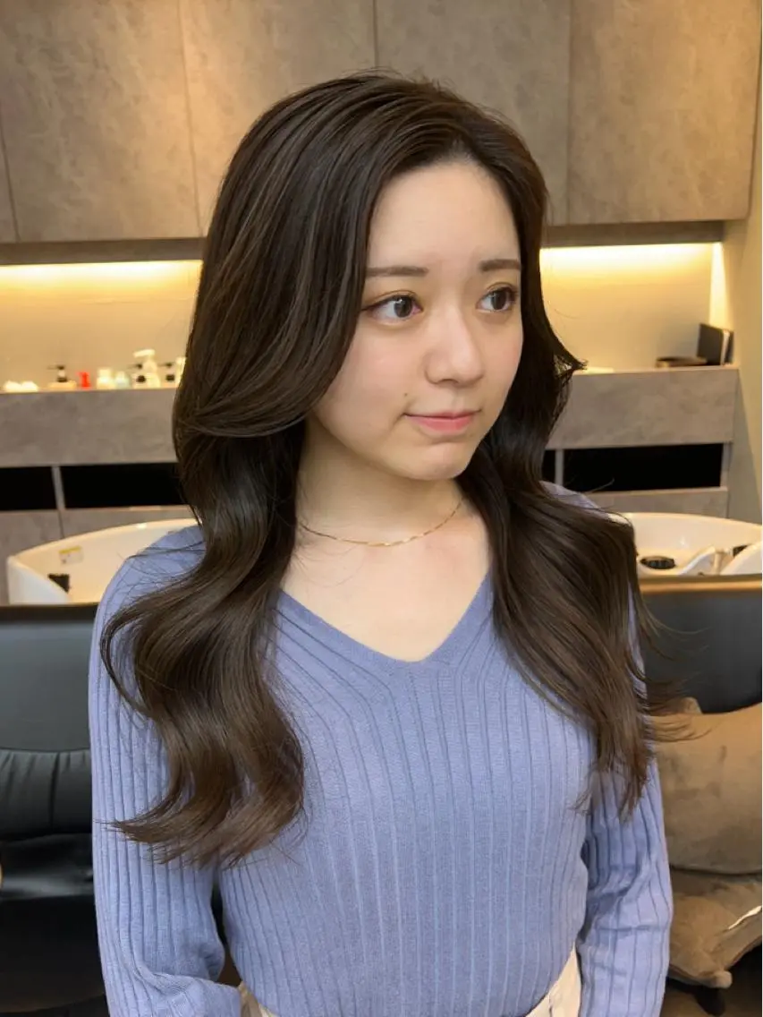 ロング ヘアカラー 🫧髪質改善•艶カラ ー特化🫧谷奥甲太のヘアスタイル
