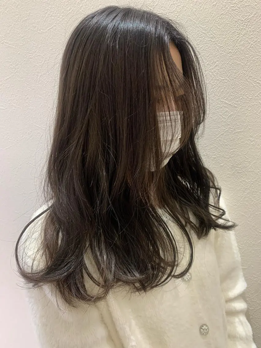 ロング カラー 透明感カラー カット ヘアカラー トリートメント hubhair レイヤー/透明感のヘアスタイル