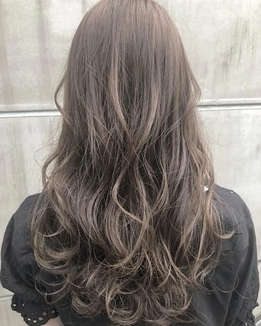 セミロング カラー 北間 寛哉のヘアスタイル