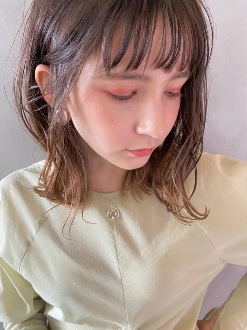 ミディアム カット ヘアカラー トリートメント 圧倒的な質感🧡 髪質改善/丸山晴菜のヘアスタイル