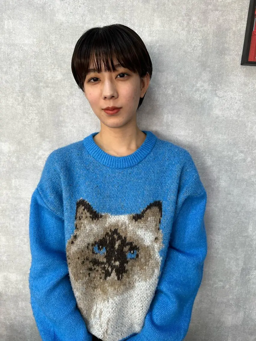 ショート 切りっぱなしボブ ショートボブ ハンサムショート 丸みショート アッシュ カット ヘアカラー トリートメント モテ髪/ボブ/ショー ト/アダチフウトのヘアスタイル