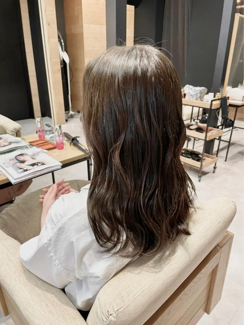 ロング カラー ブラウンカラー ナチュラルブラウン Lowha_ageo 💐Fuzukiのヘアスタイル