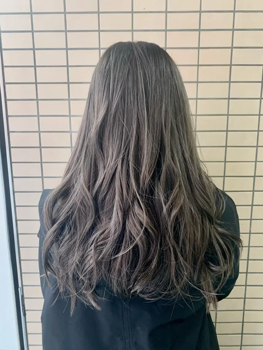 ロング カラー ベージュカラー ブリーチ グレージュ 【メンズ縮毛矯正/ Ryoka】のヘアスタイル