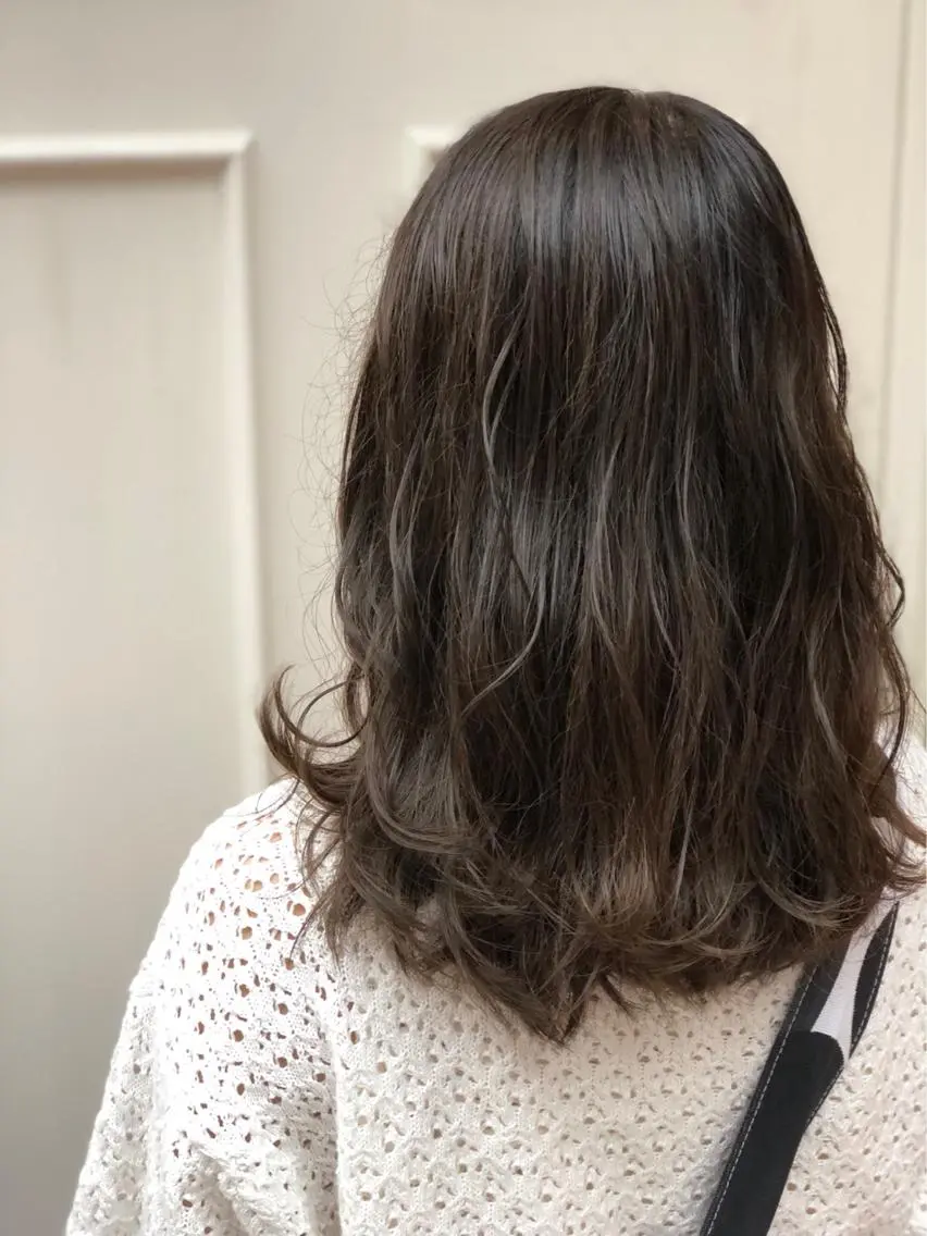 ミディアム カラー アッシュ ベージュカラー 🫟Blanco🫟 Color&Careのヘアスタイル