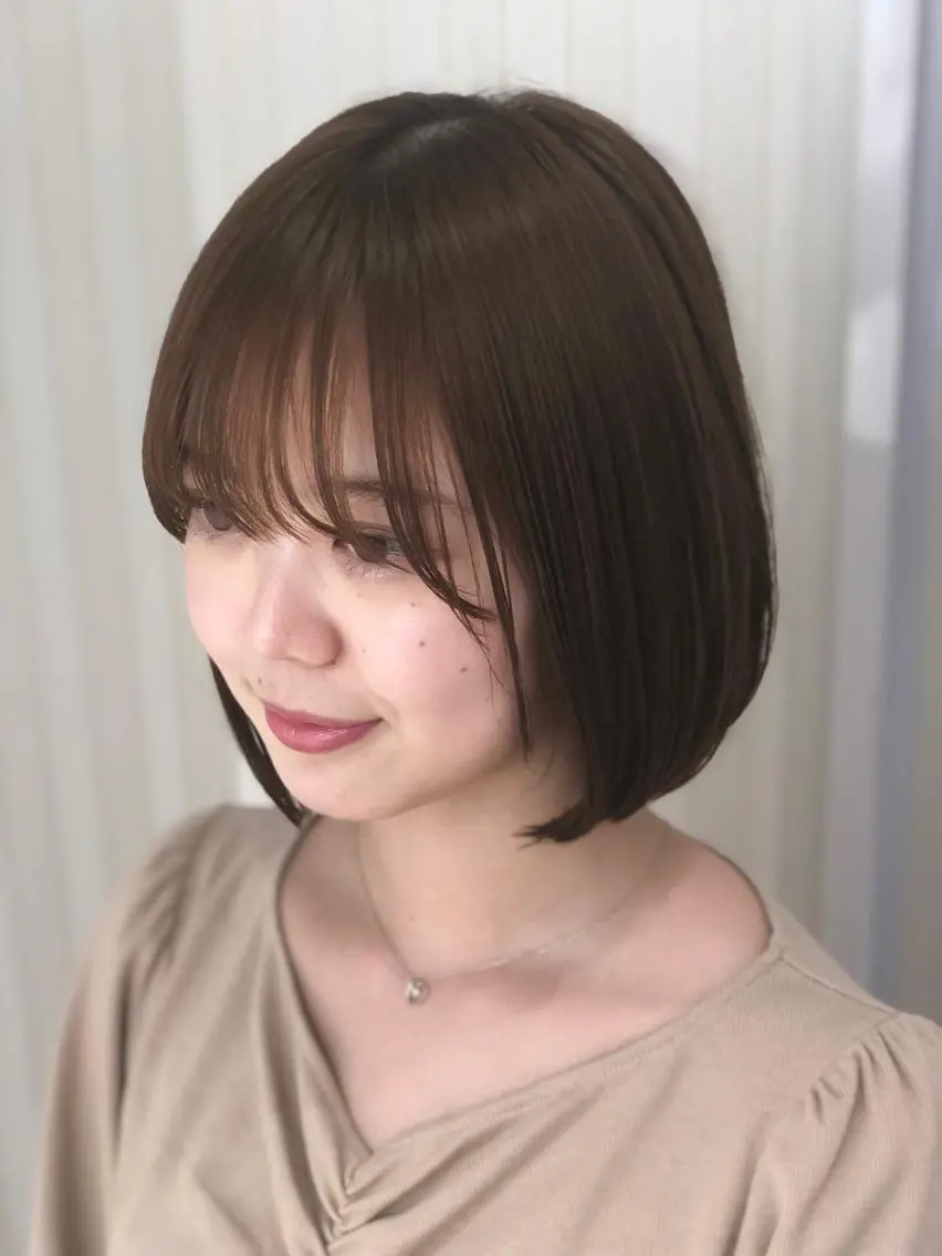 ショート カラー うざバング ✨髪質改善ストレート ×ミニボブ✨萩原　翼のヘアスタイル