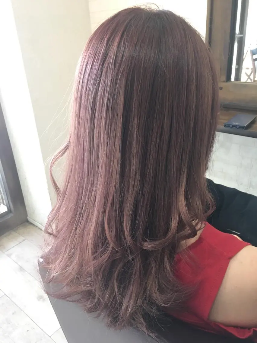 ロング アッシュ ヘアカラー トリートメント 松本 亮のヘアスタイル