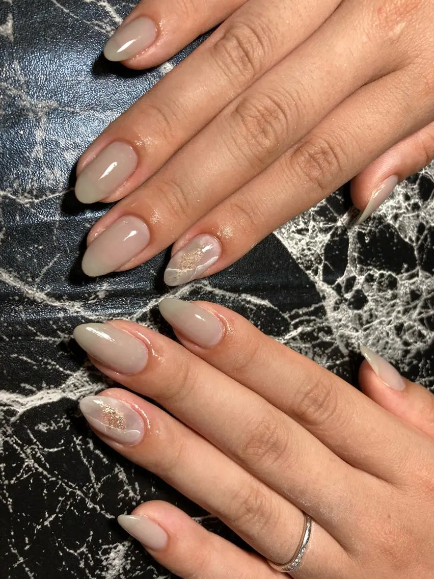 ショート ネイル ハンドネイル ✴︎ Delightのネイルデザイン