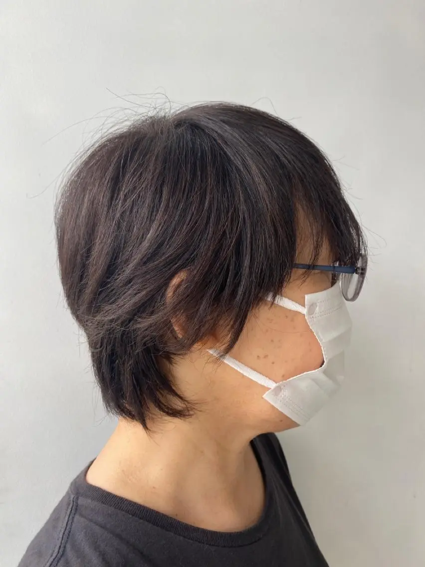 ミディアム ウルフカット マツモト シゲキのヘアスタイル