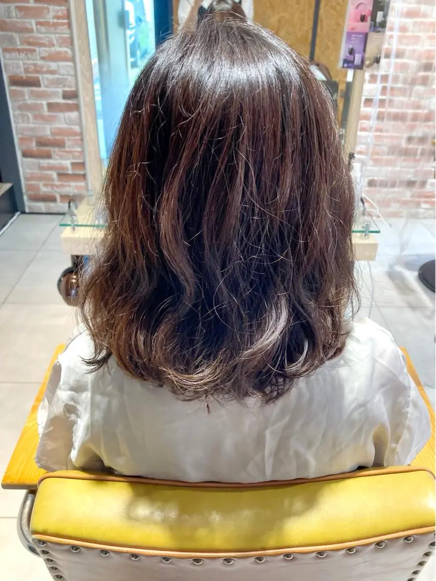 ミディアム カラー ブラウンカラー 🫧透明感イルミナ カラー🫧三浦菜々子のヘアスタイル
