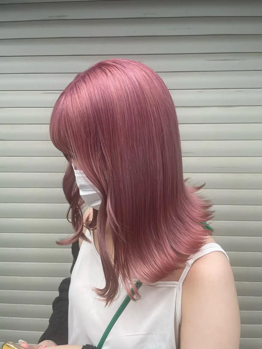 ミディアム カラー ハイトーンカラー ピンクカラー ブリーチ/レイヤー 💙ayame💙のヘアスタイル