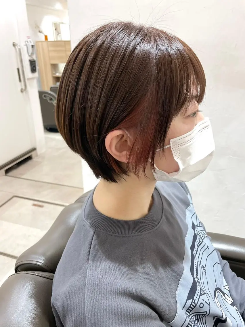 ショート 切りっぱなしボブ 前下がりボブ ボブ ウルフカット 髪質改善 縮毛矯正/ レイヤー/銀座/本木のヘアスタイル