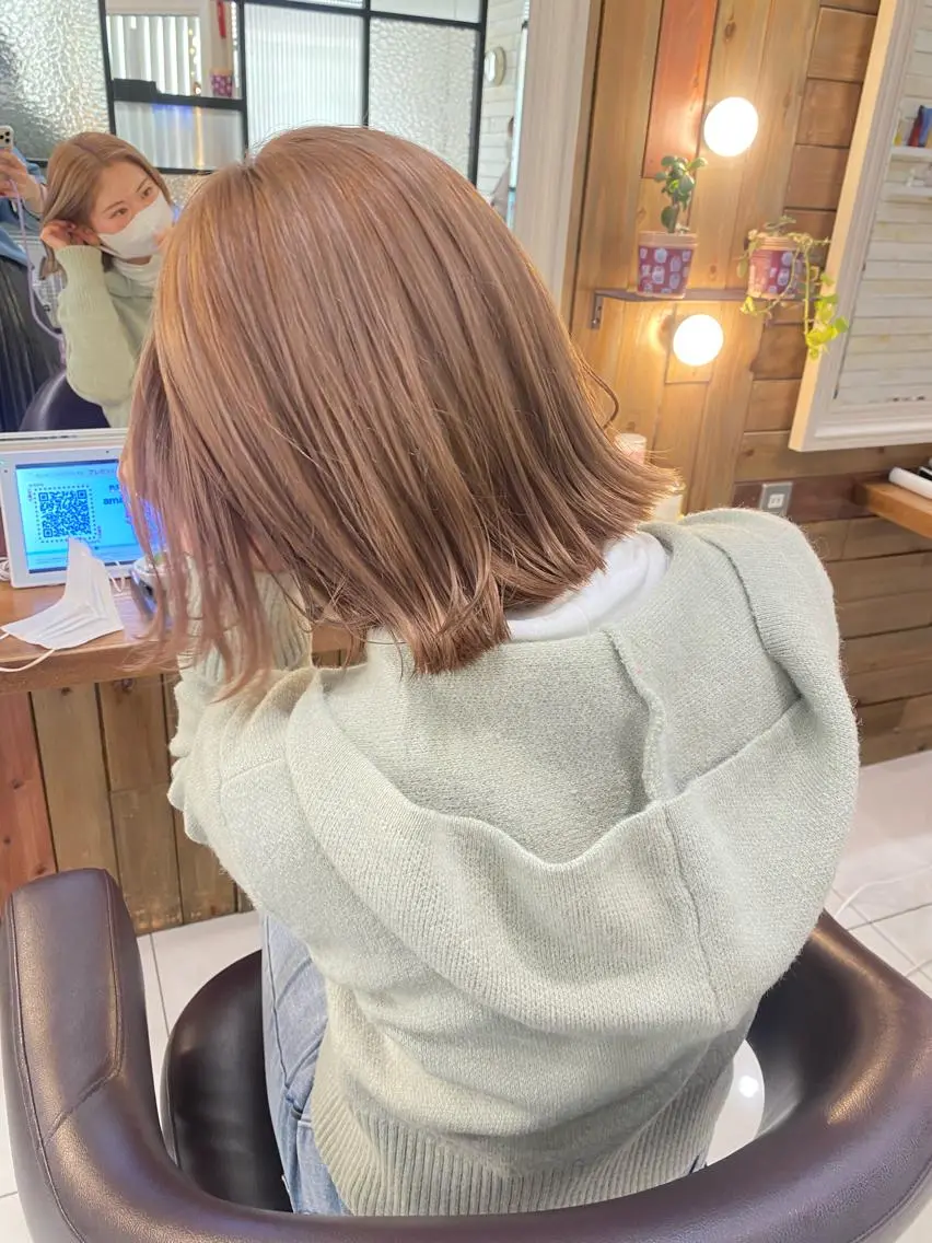 ミディアム カラー ヘアカラー トリートメント riho/レイヤー/ ハイトーン/ブリーチのヘアスタイル